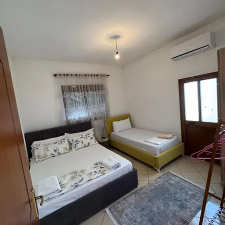 Comfort Wi-fi Parking Apartment Tirana